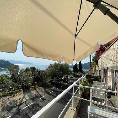 Monolocale Baia Dei Delfini Apartment Porto Venere Exterior photo